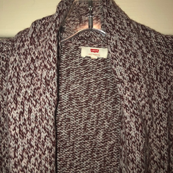 LEVIS cardigan. Burgundy. Above knee level - Picture 2 of 3